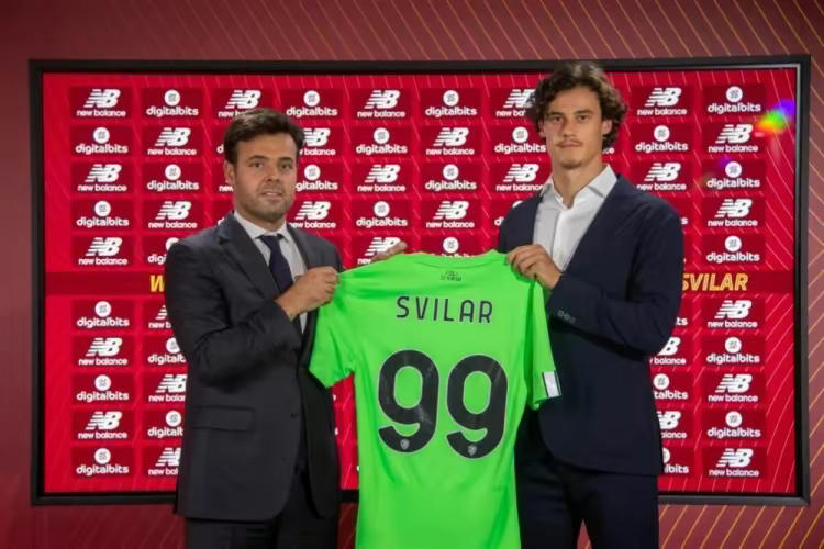 包含更新赛季赞助商，球队财务预期乐观的词条