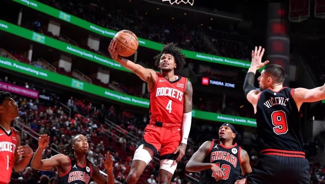 火箭击败公牛，约翰逊全能表现收官复出