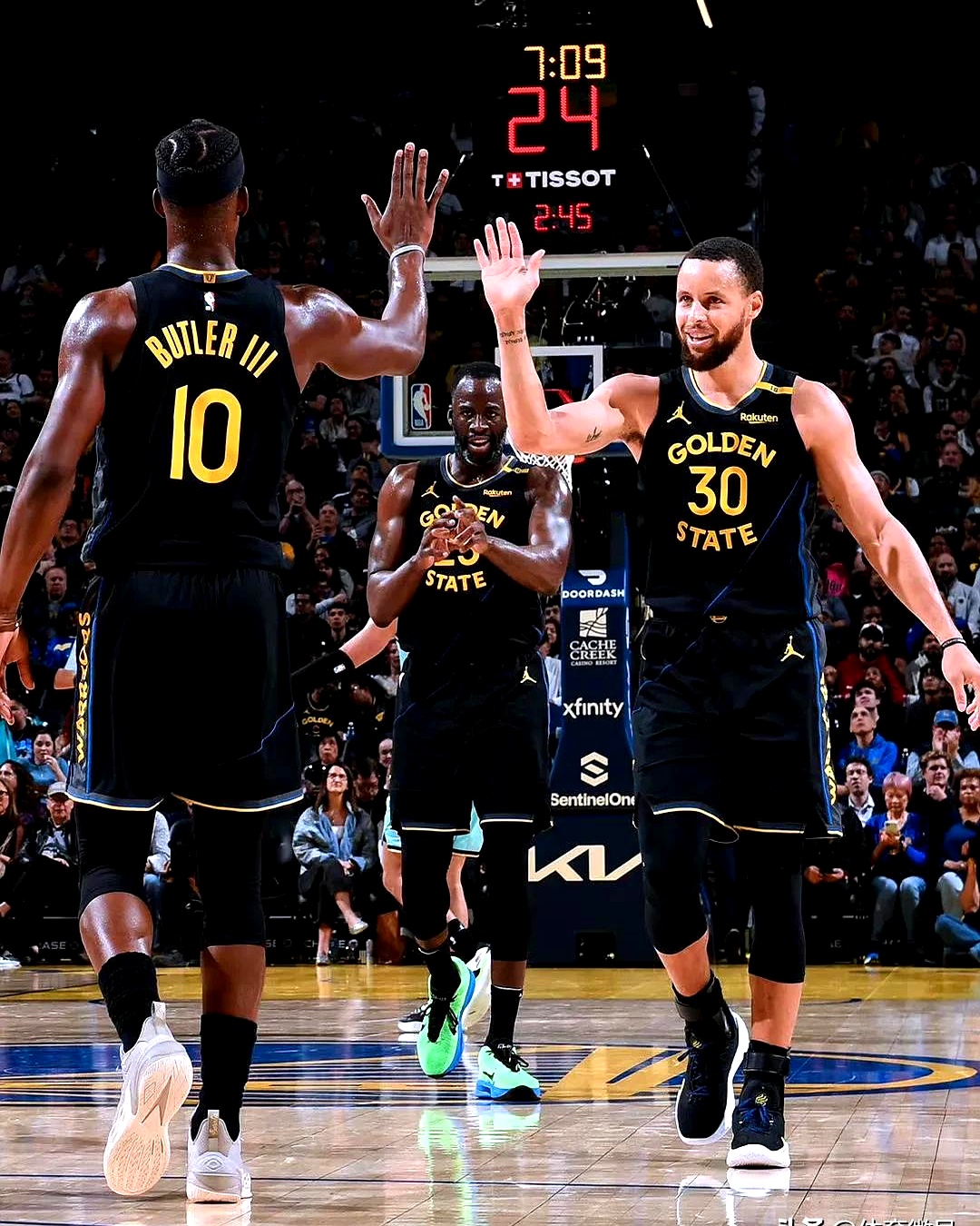 勇士力克尼克斯取得季前赛首胜