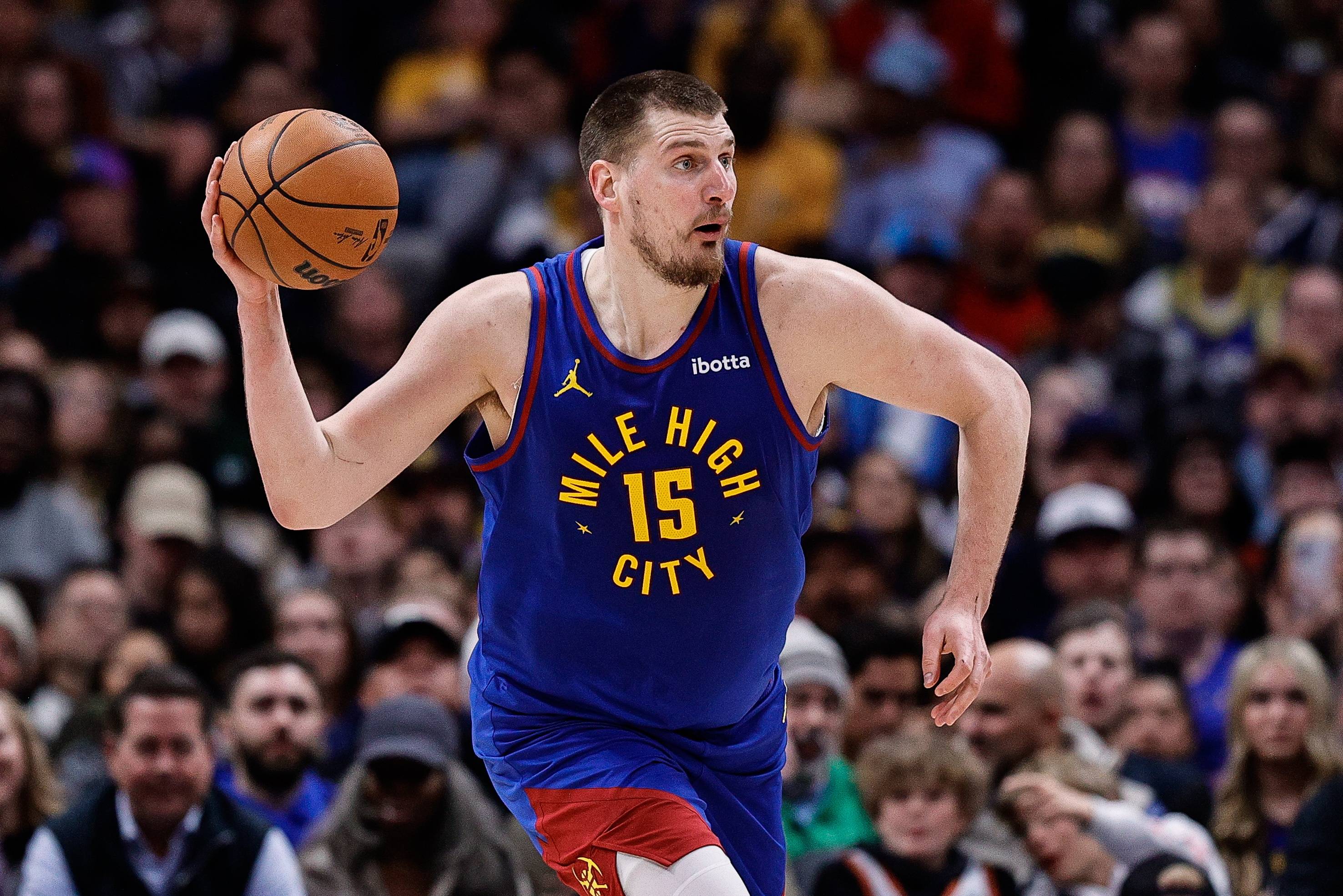 掘金大胜雷霆,约基奇状态火爆 掘金大胜雷霆,约基奇状态火爆